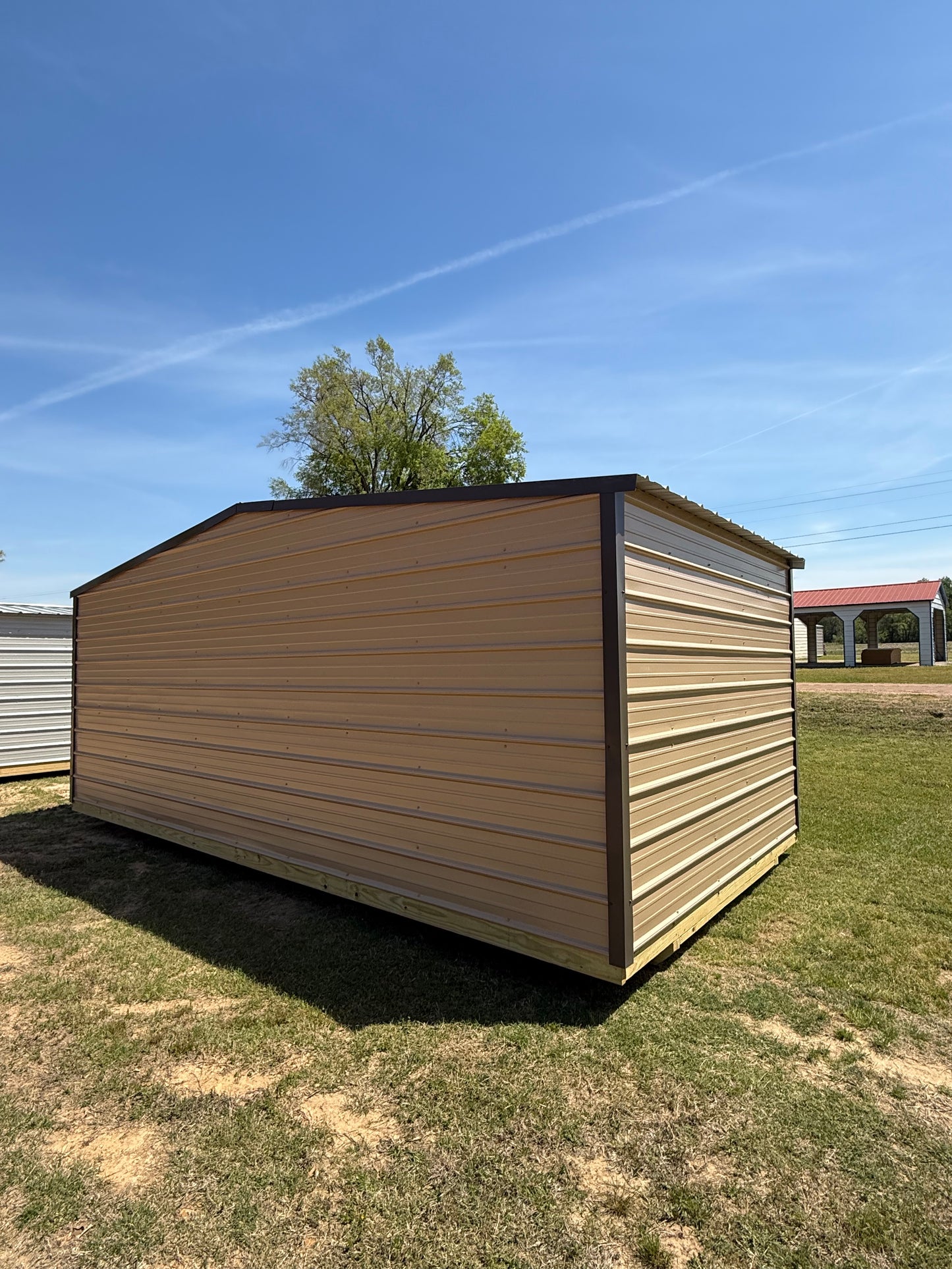 back/side view of 10x20 regular roof portable building