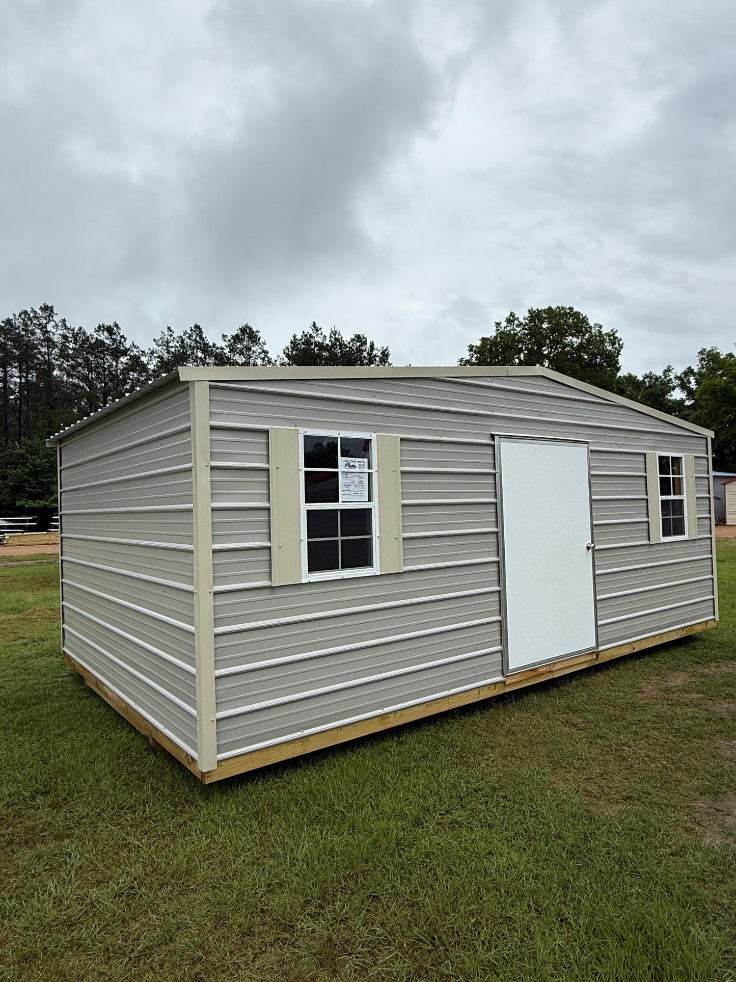 12x20 regular roof portable building gray/light stone