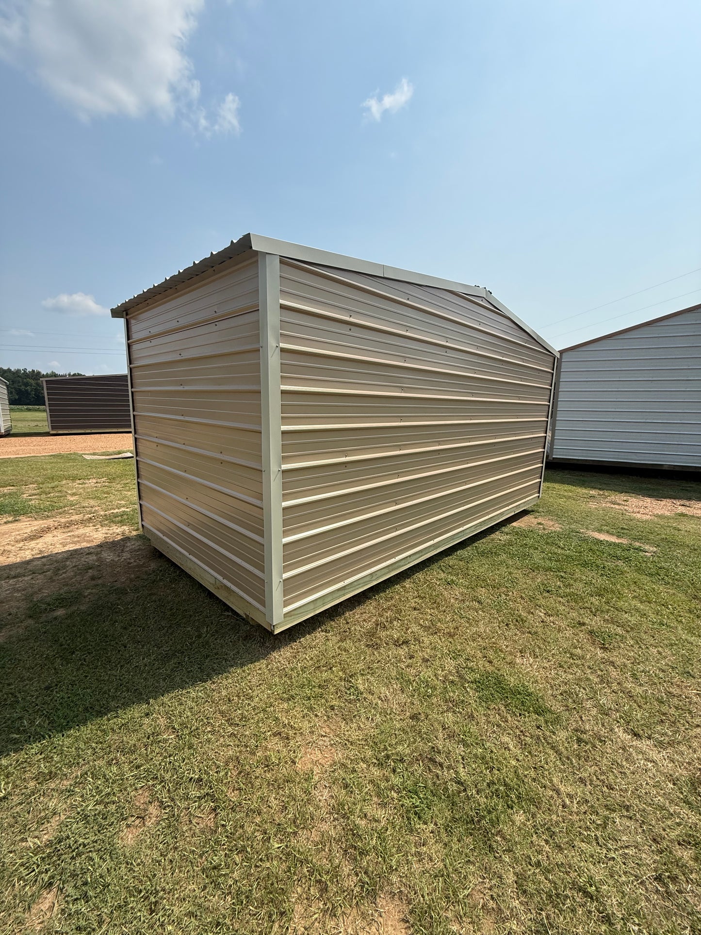 outside view of 8x16 regular roof portable building 