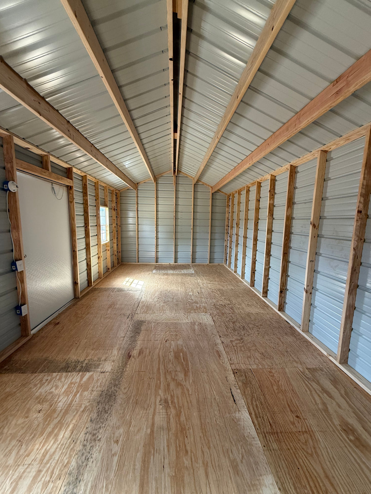 12x24 peak inside view