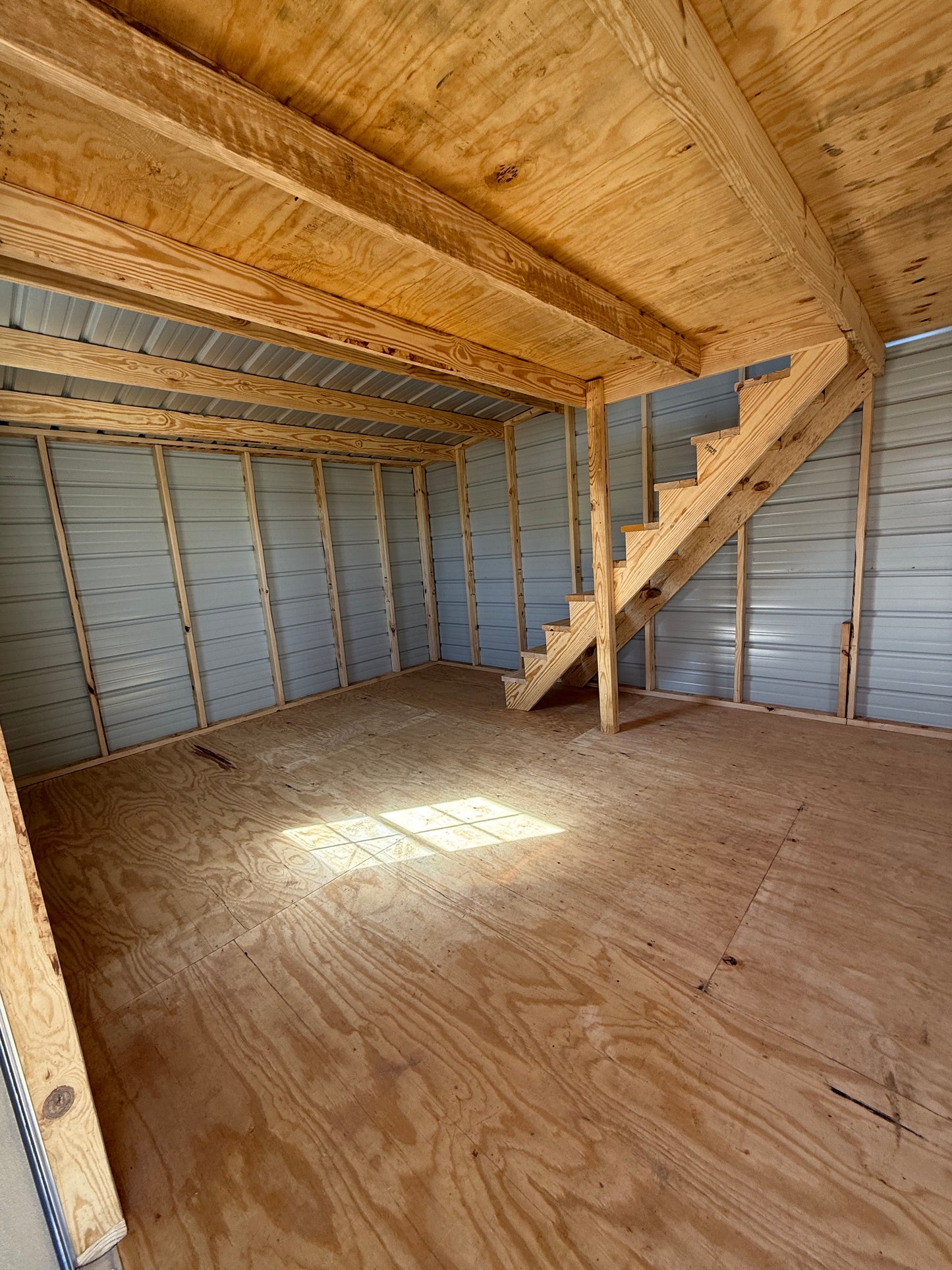 12x24 barn with loft area 