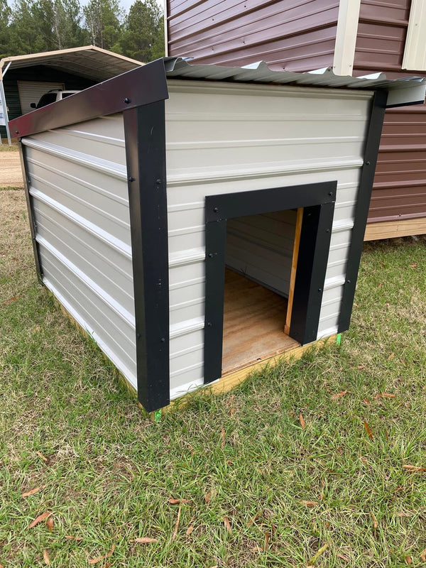 Dog House – Holcomb Buildings